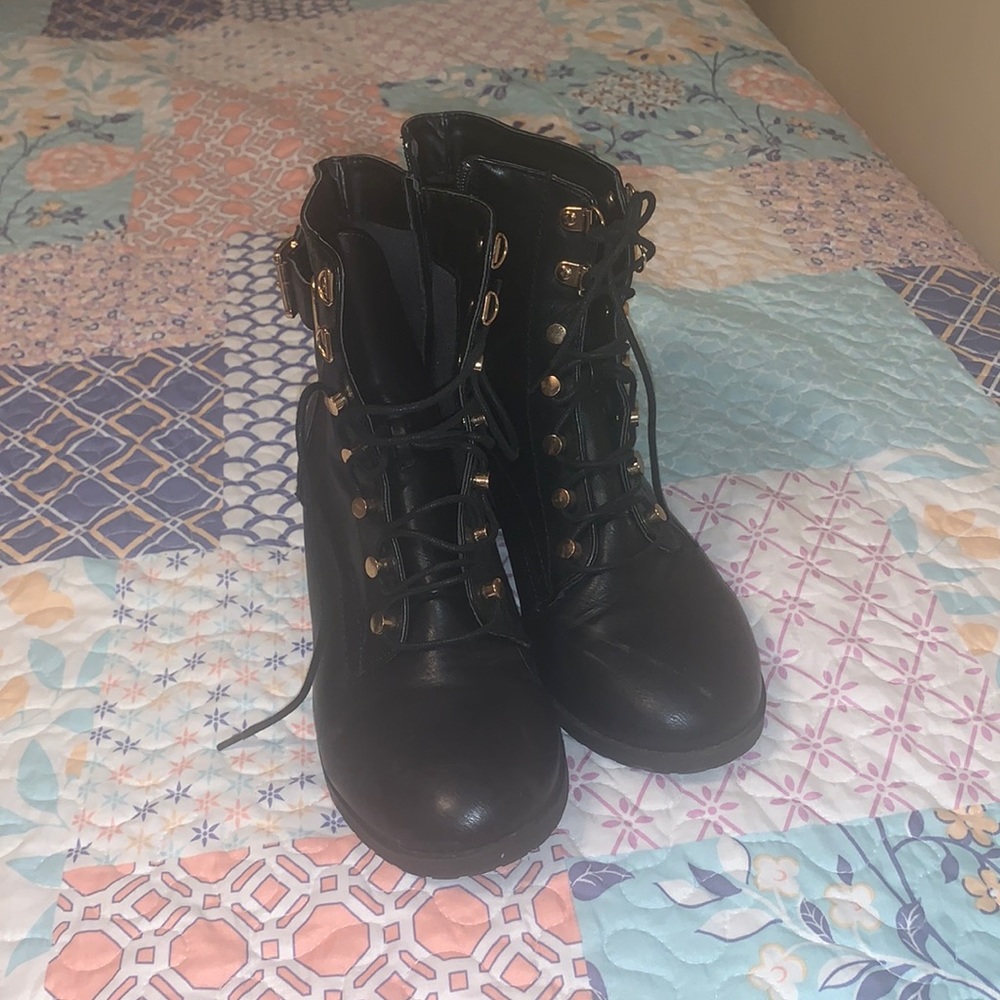 Black boots